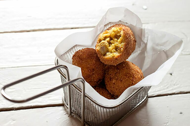 Foto de Croquettes de riz au poulet et au curry