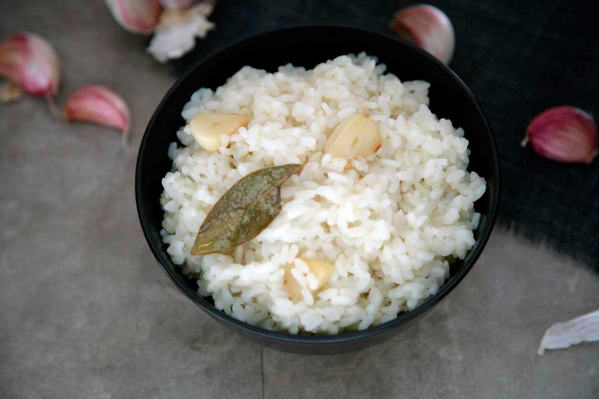 Foto de Comment réaliser un riz blanc?