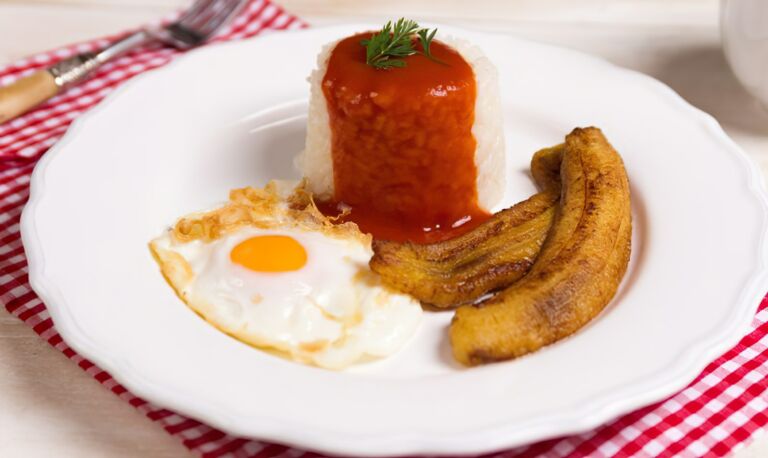 Foto de Riz à la Cubaine aux bananes frites