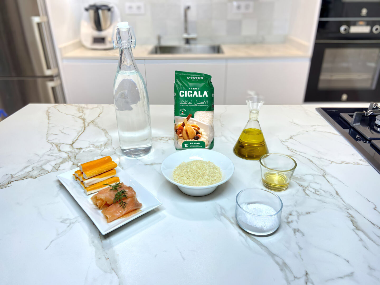 Riz au saumon fumé, crabe et aneth