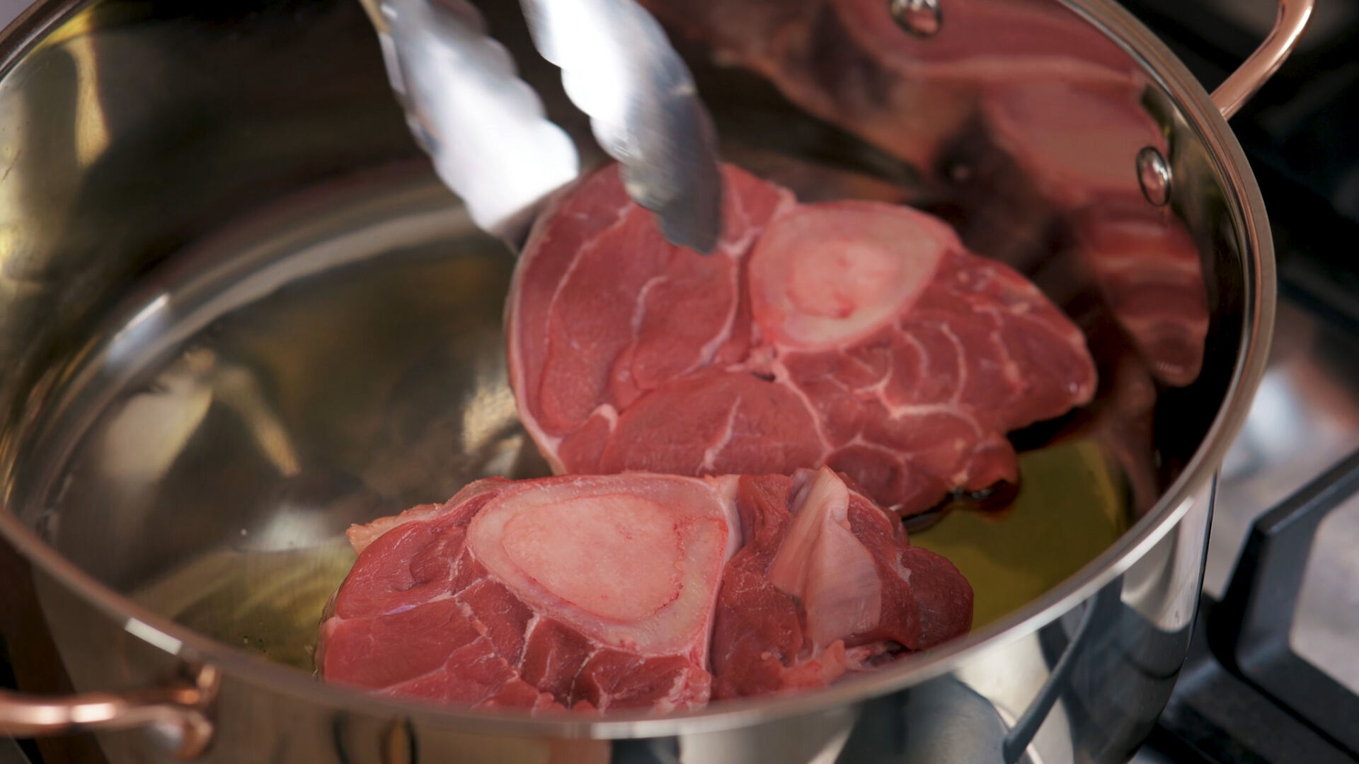 Osso bucco :dorer la viande 