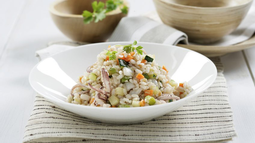 Riz aux légumes et calamars