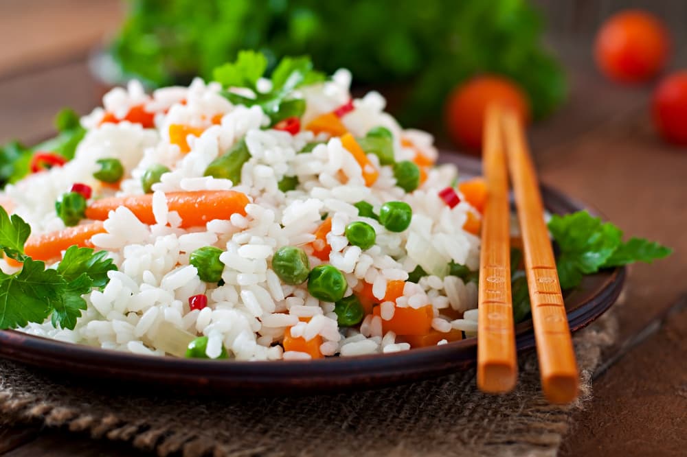 Intégrer la salade de riz dans votre alimentation équilibrée