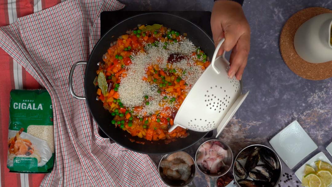 paella marocaine: Cuisson du riz