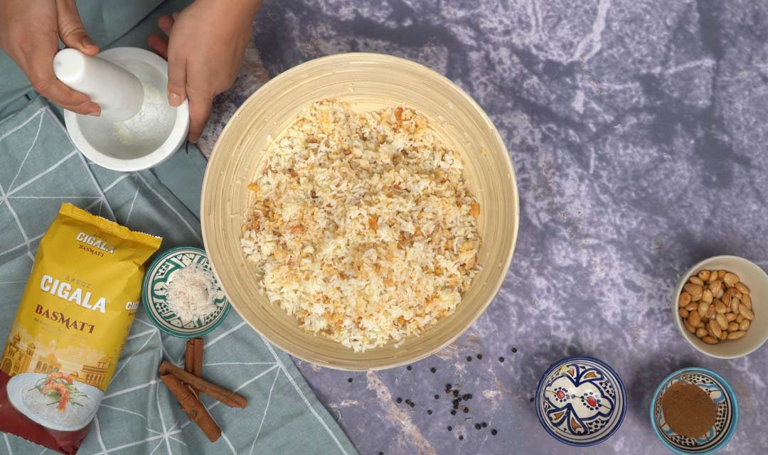 Riz aux Amandes: Incorporation du beurre