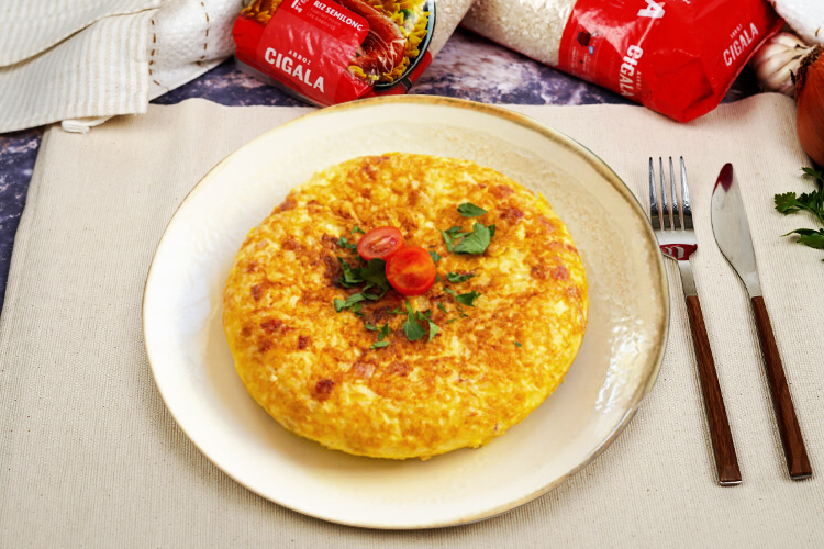 Foto de Tortilla de riz au fromage et à la mortadelle : Recette maison