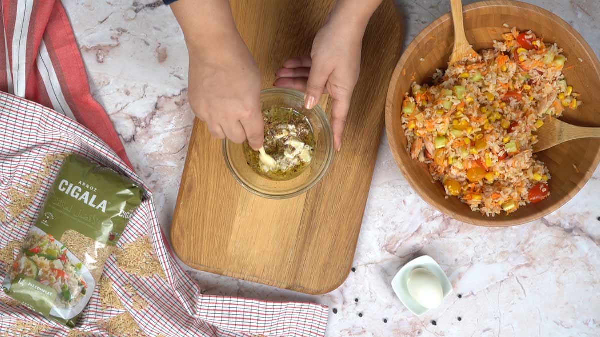 salade riz et thon: Préparation de la vinaigrette