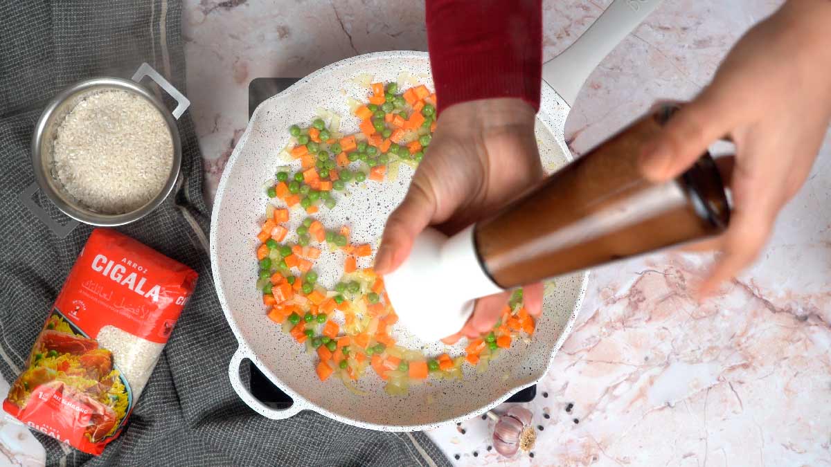 riz carotte petit pois: Assaisonner