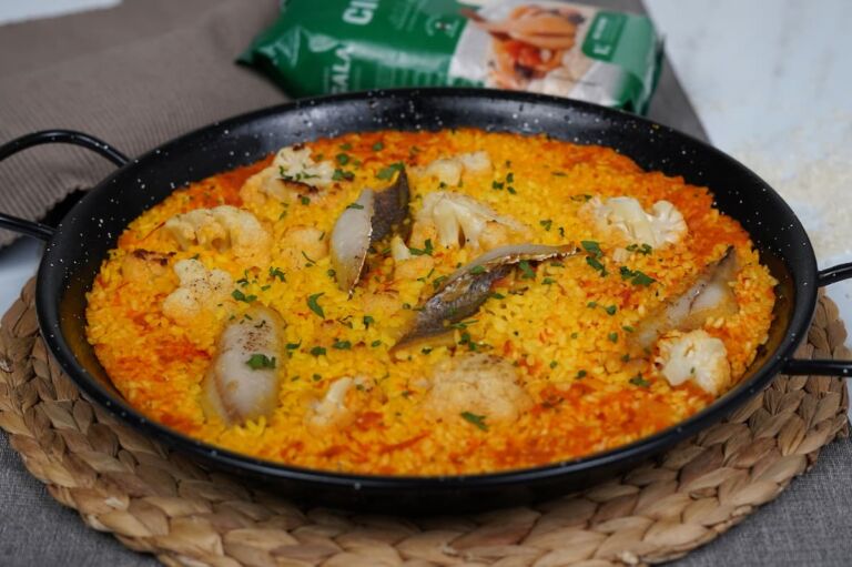 Foto de Paella au chou-fleur et la morue