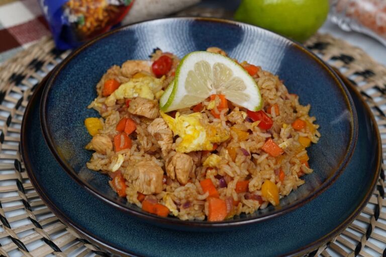 Foto de Recette de Nasi goreng : délicieux riz frit indonésien