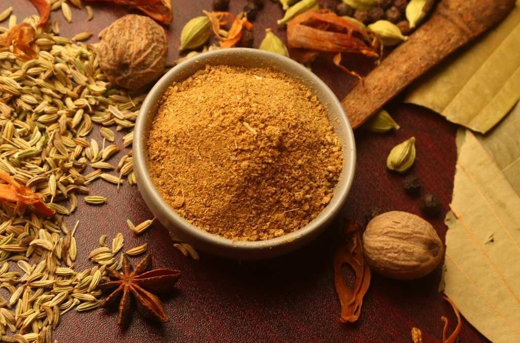 Tout savoir sur le garam masala : origine, usages et recettes