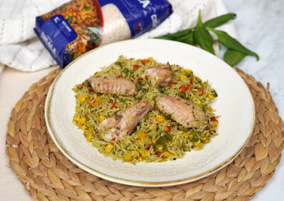 Riz au poulet à la péruvienne : Saveurs de la tradition