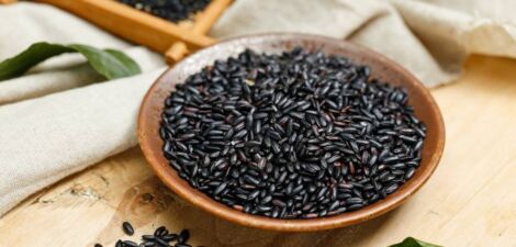 خصائص الأرز الأسود: الفوائد ومضادات الأكسدة