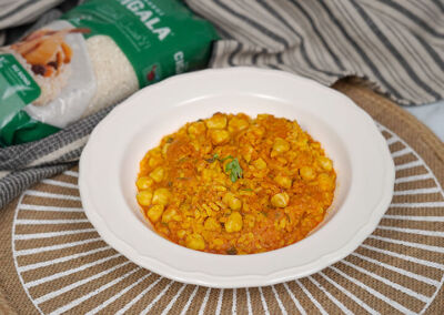 الأرز بالحمص